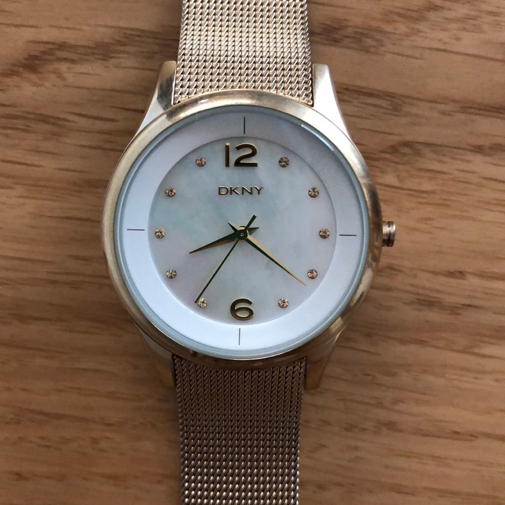 DKNY Watch-Gold mesh band w/ mother of pearl face